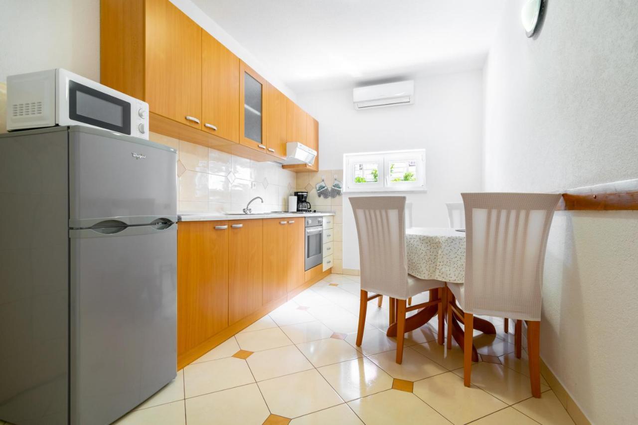 Apartmani Roko Башка-Вода Экстерьер фото