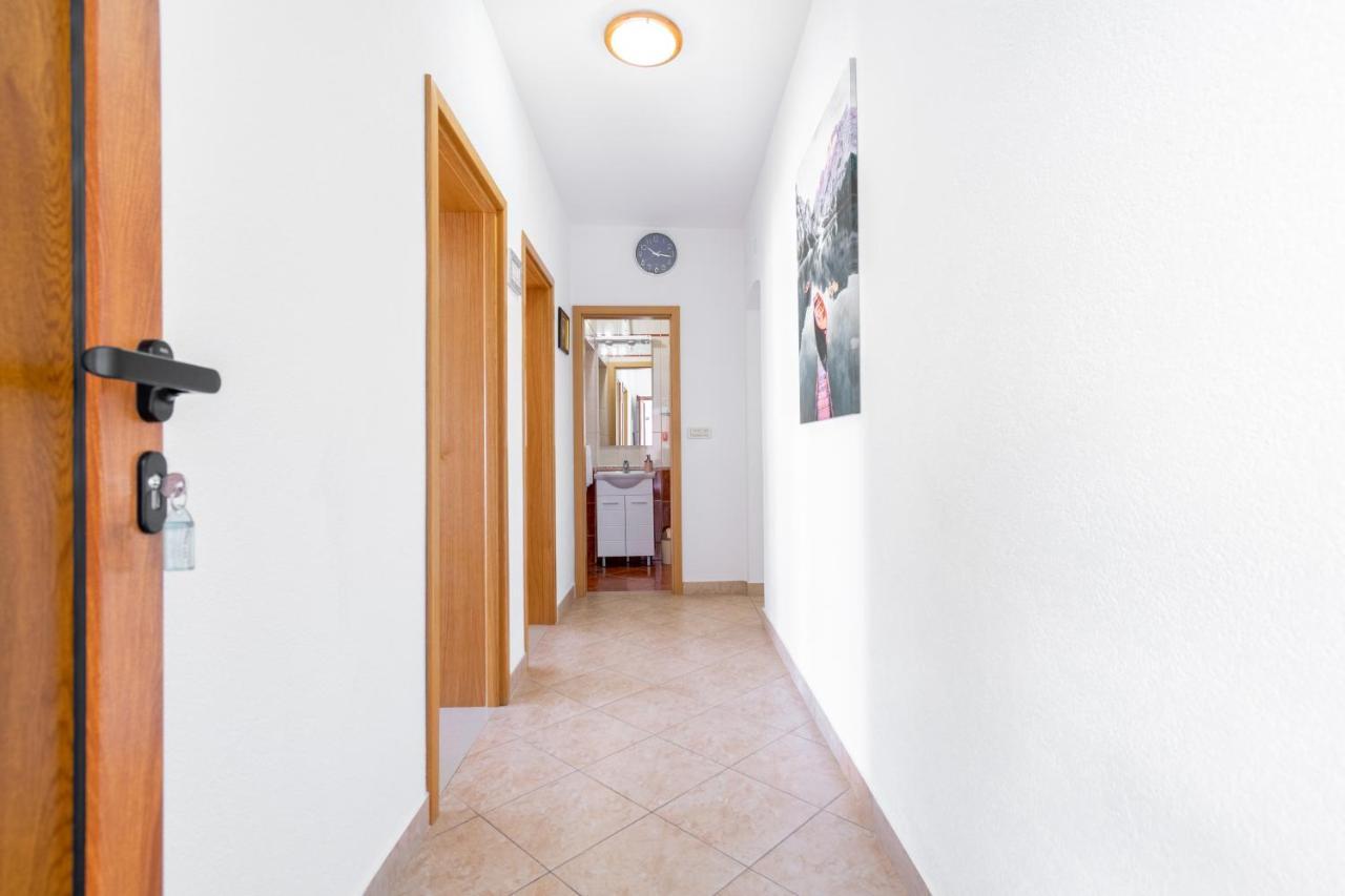 Apartmani Roko Башка-Вода Экстерьер фото