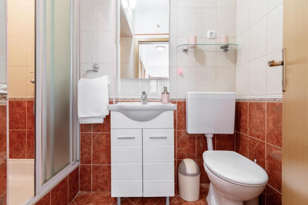Apartmani Roko Башка-Вода Экстерьер фото