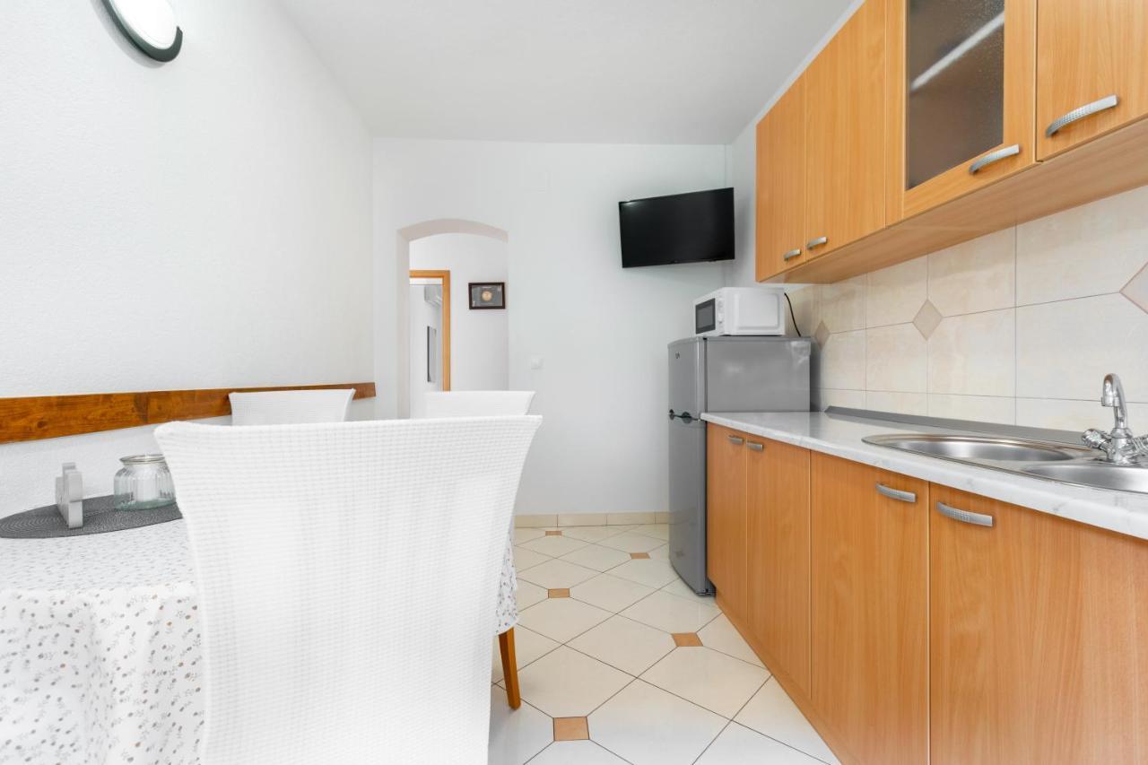 Apartmani Roko Башка-Вода Экстерьер фото